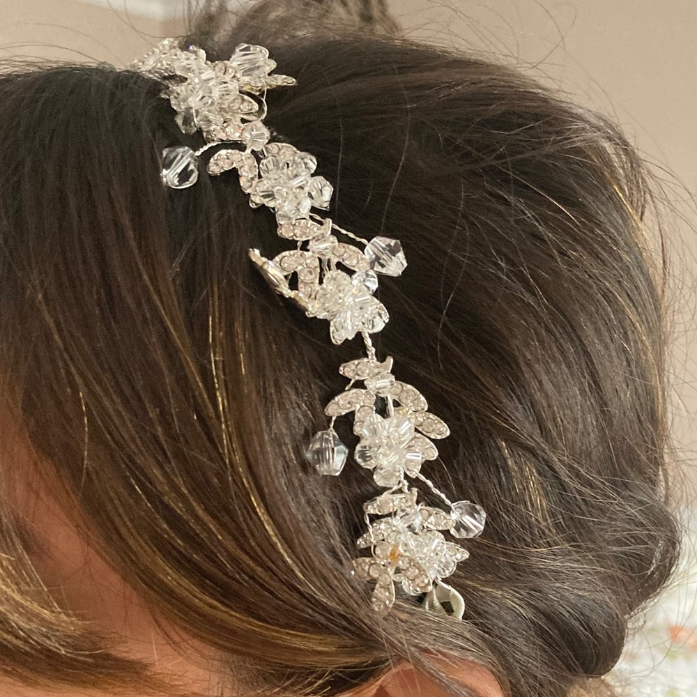 Crystal hair piece - Picture 2 of 5
